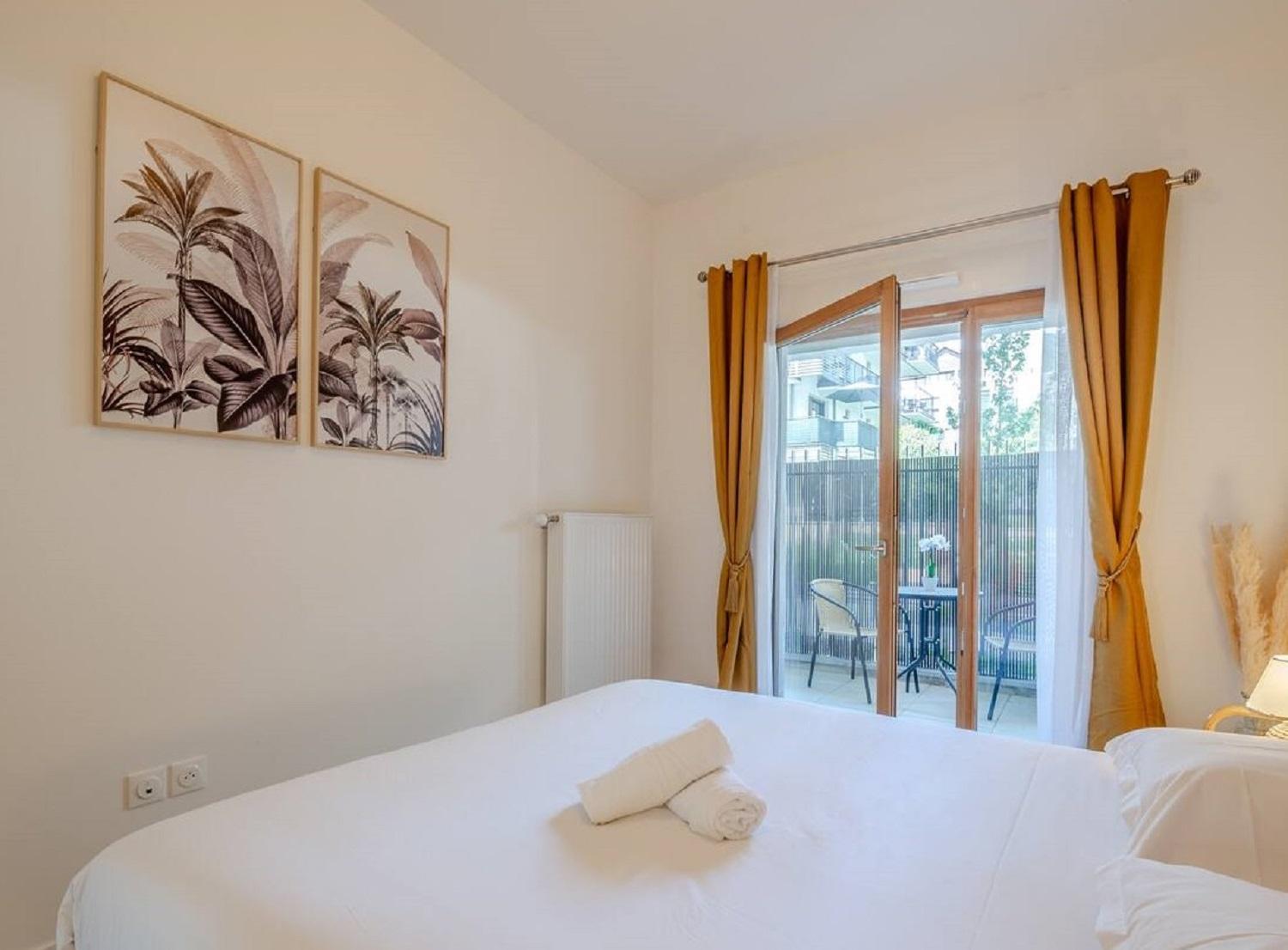 Cosy - Parking, Garden,10mn From Disneyland! Apartment *